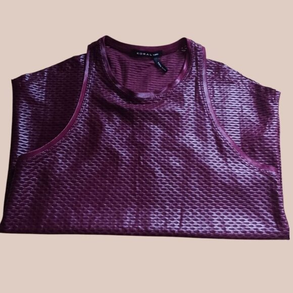 Koral Womens Shiny Sleeveless Racerback & net pattern Top  Burgundy Size Xsmall - Picture 4 of 10
